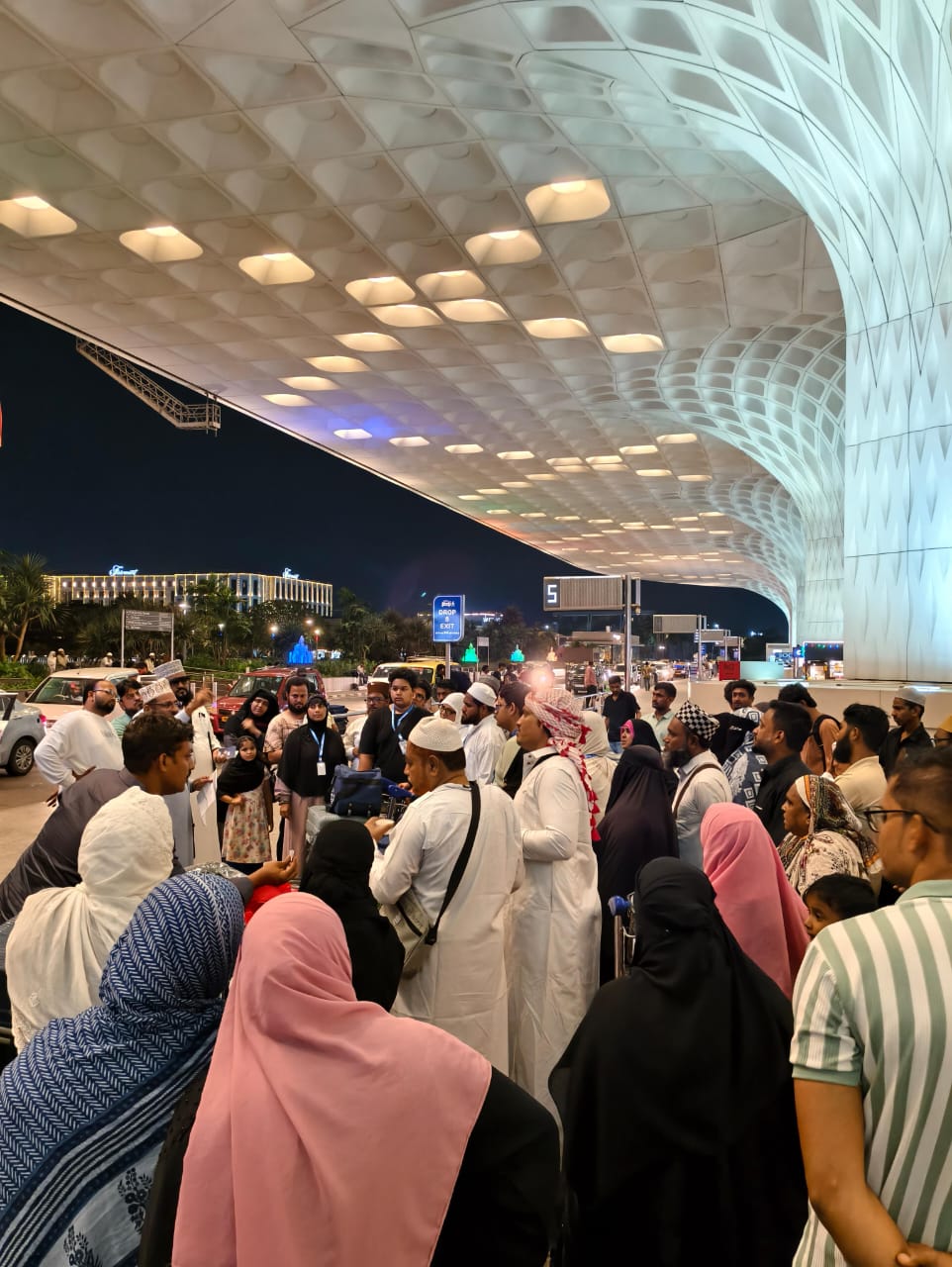 whatsapp image 2025 10 18 at 7.04.52 am